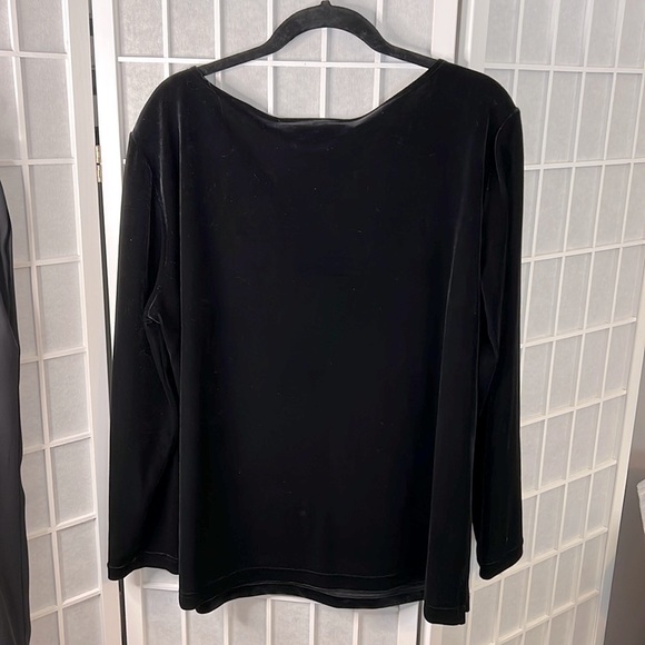 Jones New York Woman’s Velvet Long Sleeve Top 18 W - Picture 3 of 3